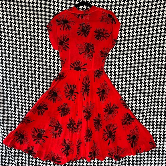 Vintage 1940s semi-sheer a-line red dress with allover black floral print. Small - Picture 9 of 15